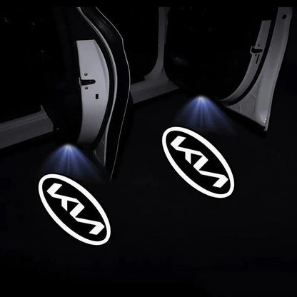 Auto Logo Projector Verlicht Je Instap Met Een Stijlvol Logo